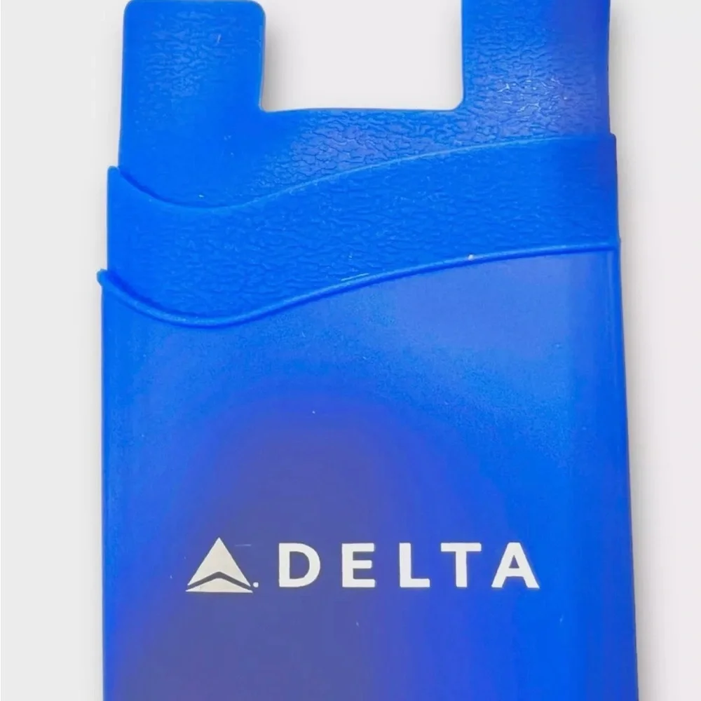 Delta Air Lines Blue Silicone Phone Wallet W/ 4 Airbus Pilot Trading Cards New